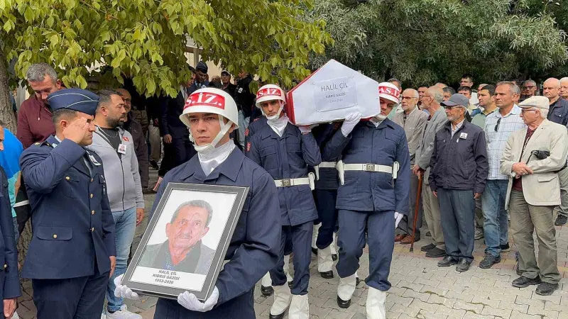 Kütahyalı Kıbrıs gazisi Halil Çil son yolculuğuna uğurlandı