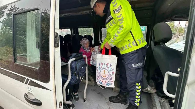 Bilecik’te okul çevreleri ve servis araçları denetlendi