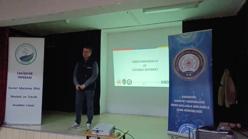 Eskişehir’de lise öğrencilerine siber güvenlik eğitimi verildi