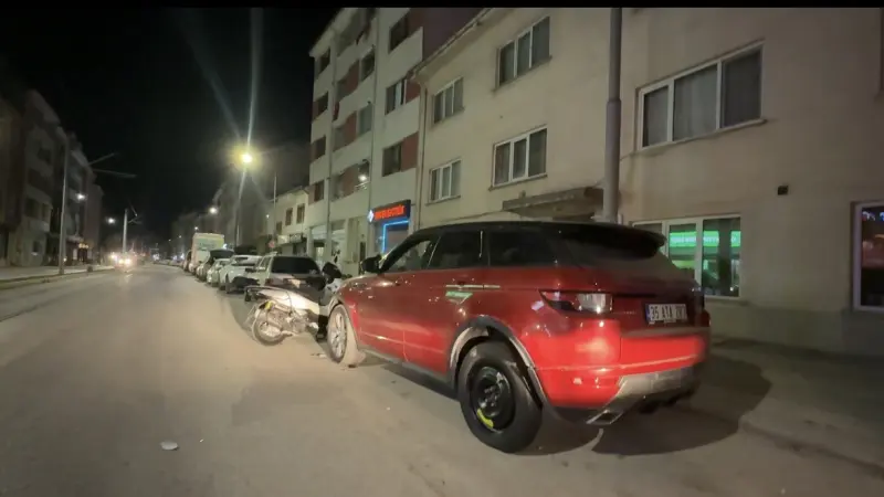 Eskişehir’de 1.90 promil alkollü sürücü park halindeki araca çarptı