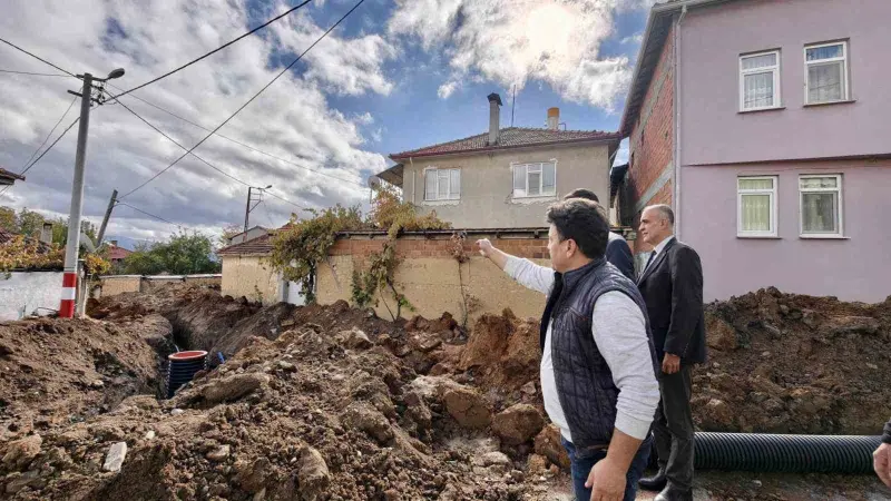 Hisarcık Kaymakamı Atam’dan Alınören köyü’nde altyapı incelemesi